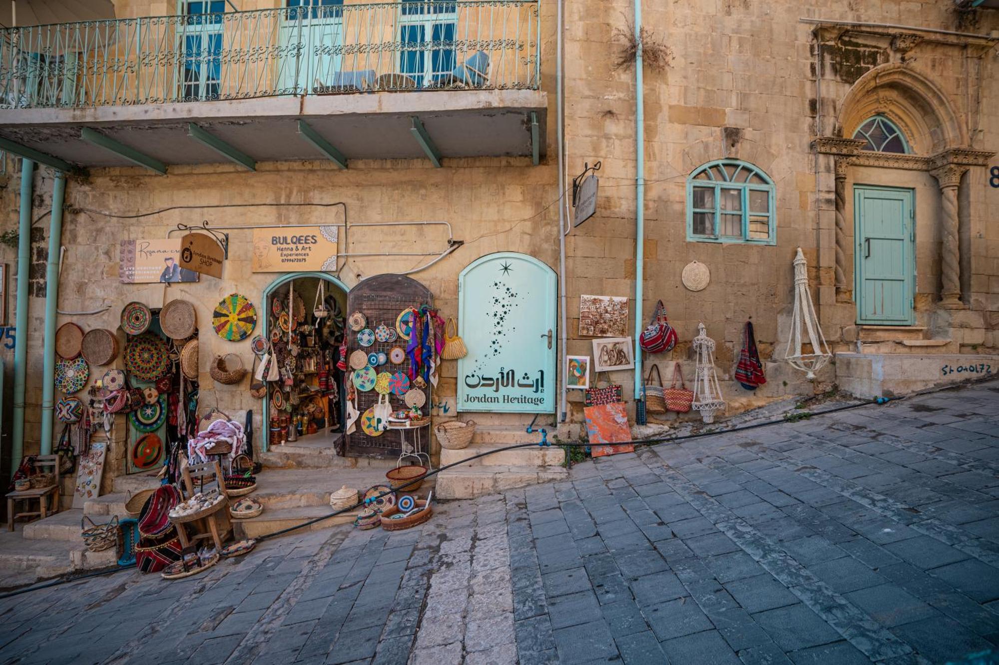 Jordan Heritage Madhafa サルト エクステリア 写真